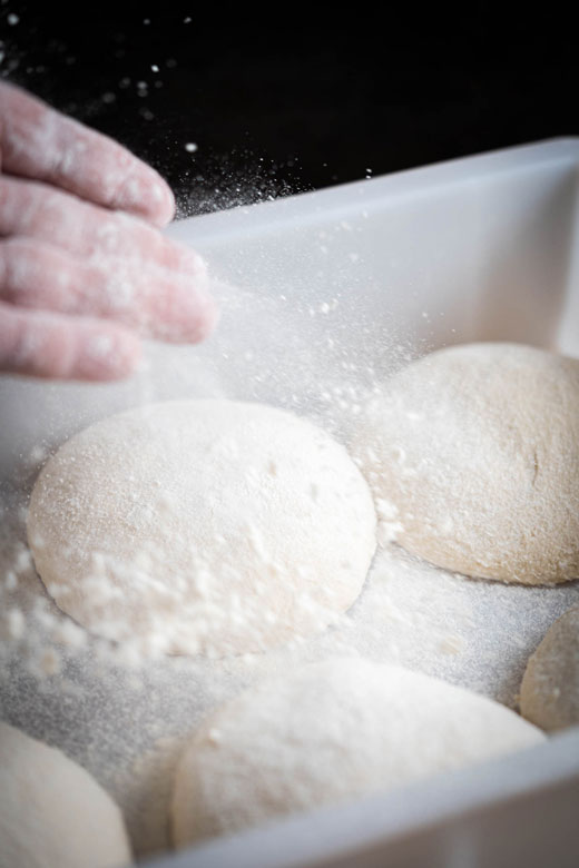 Pizzaballenboxen Bax im Holz Pizzateig Ballen