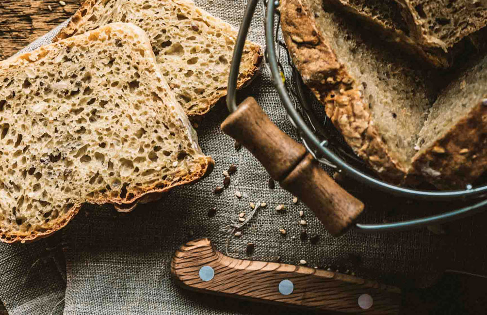 Das 10-Minuten-Brot aus der Rezeptsammlung von Marian Moschen. Jetzt Brot selber backen.